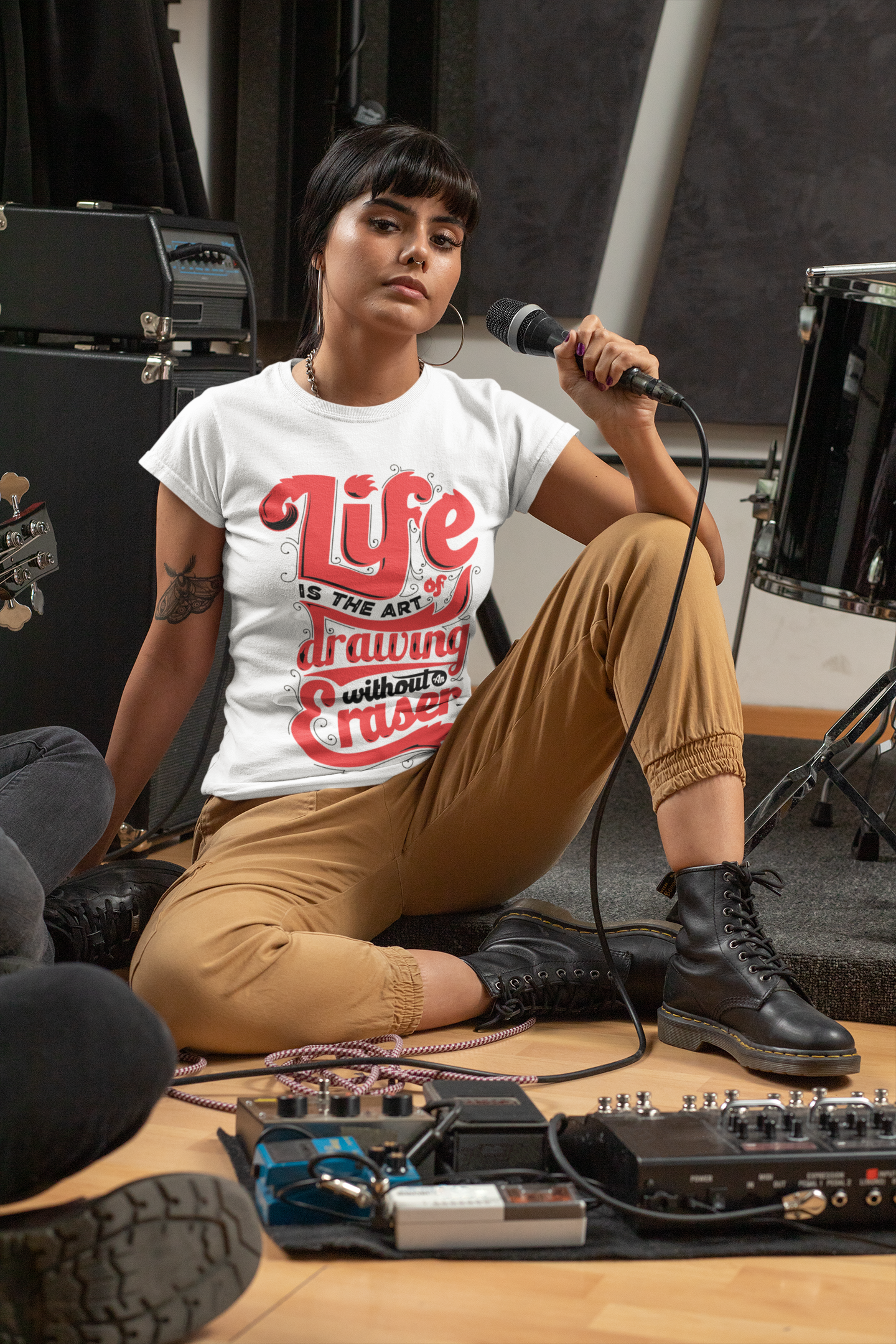 Life is the art of drawing without eraser - T-Shirt - Man & Women - Premium Quality